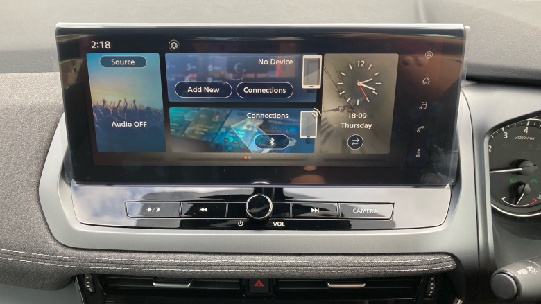 Nissan Qashqai 1.3 DiG-T MH Acenta Premium 5dr Petrol Hatchback